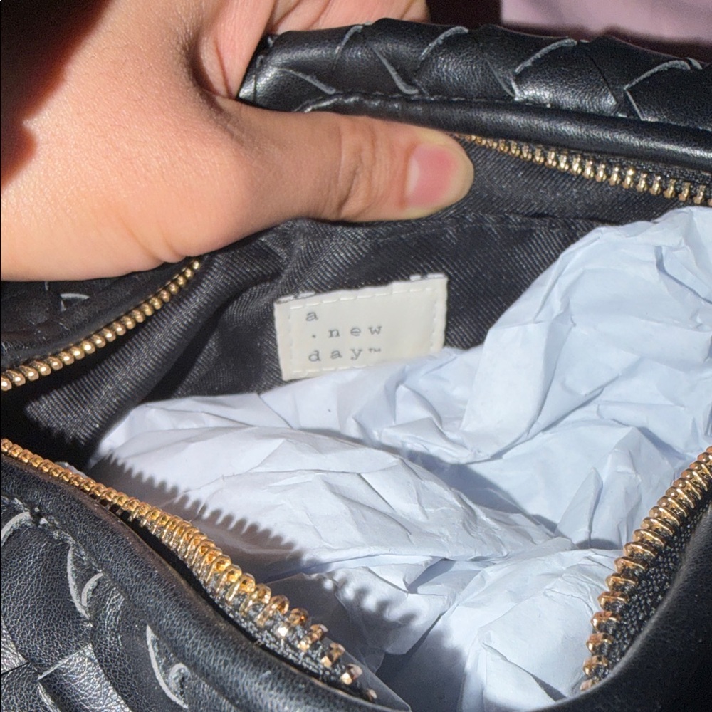 a new day Black Woven Women's Bag - Picture 2 of 2